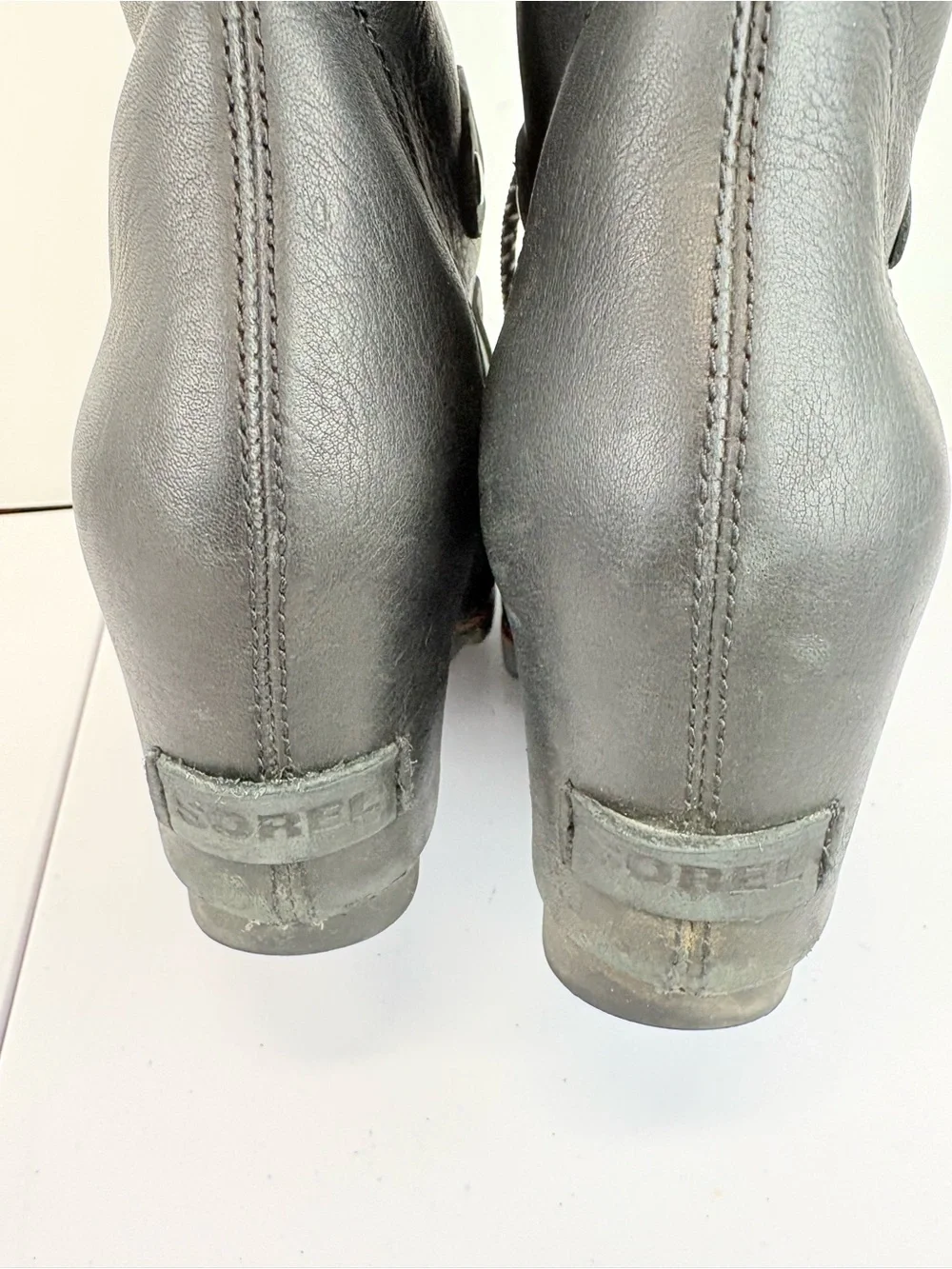 Sorel Joan of Arctic Wedge II Shearling Boots Black Leather Womens 8.5 NL2703